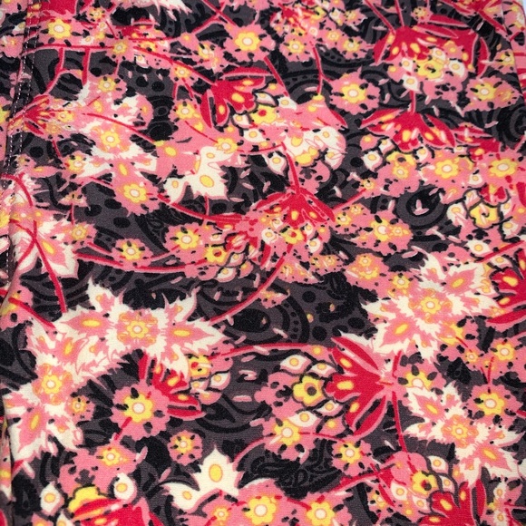 LuLaRoe One Size Leggings - Picture 3 of 7